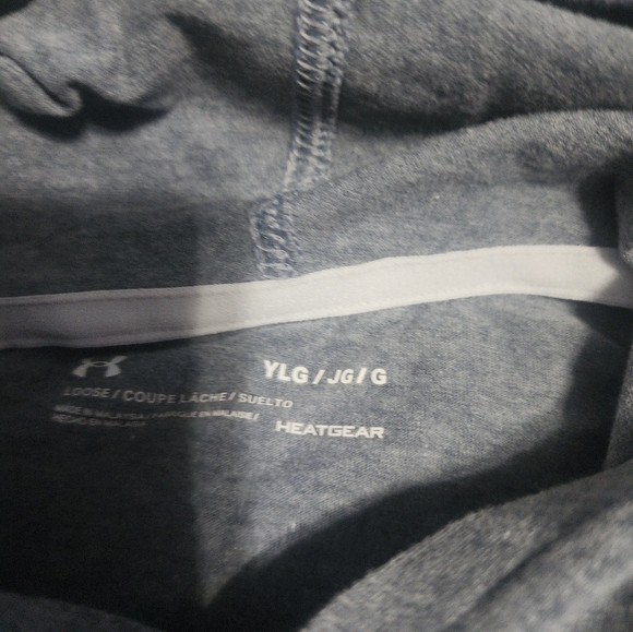 YL UA hoodie shirt - Picture 3 of 3